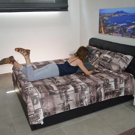 Vesuvius Motel