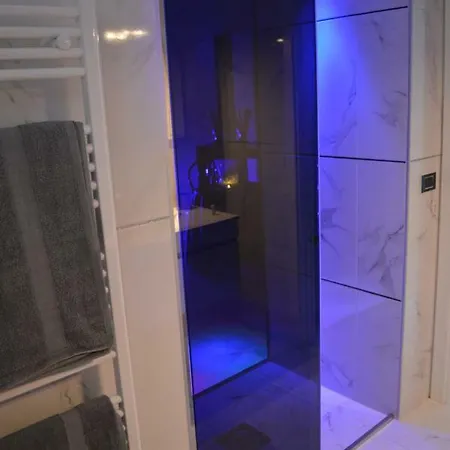 Vesuvius سيركولا